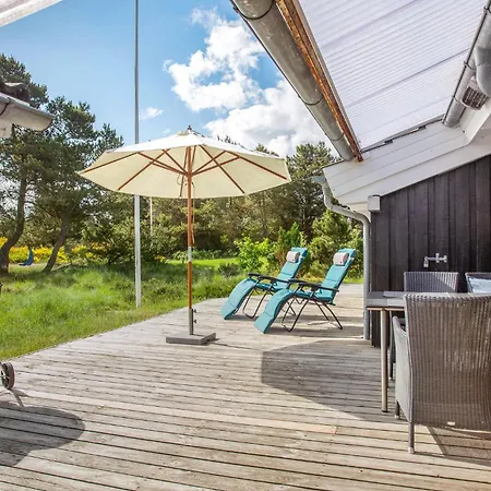 Three-bedroom Saeby 05 *